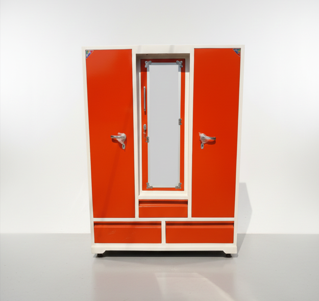 Dulha Dulhan Almirah